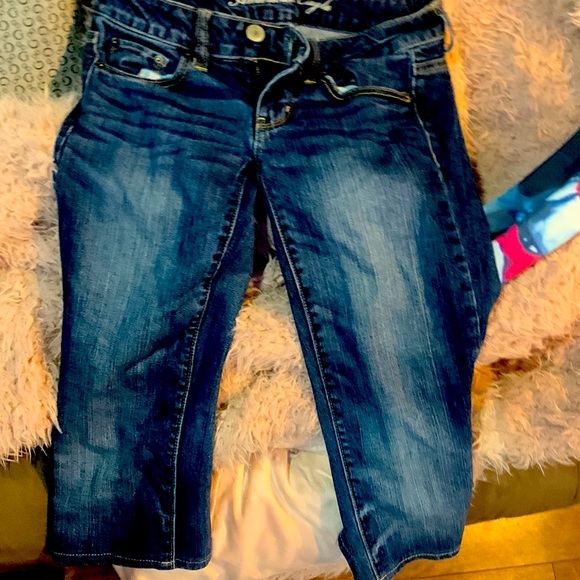 Capris - Picture 1 of 2